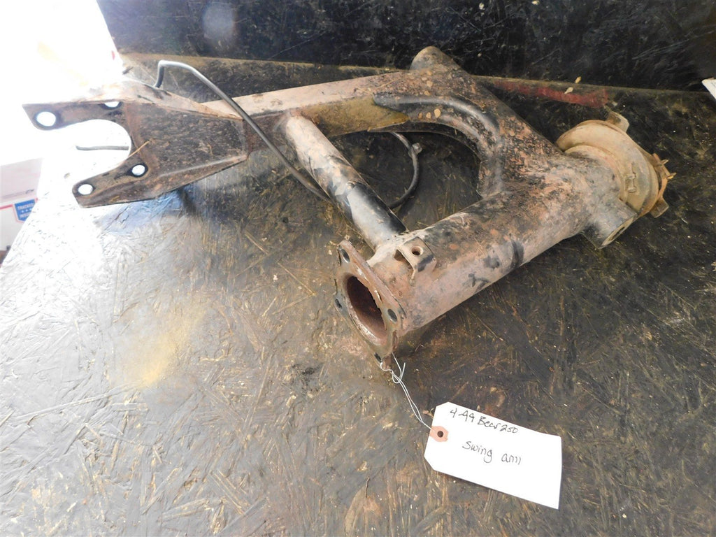 1999 Yamaha Bear Tracker 250 2x4 Swing Arm