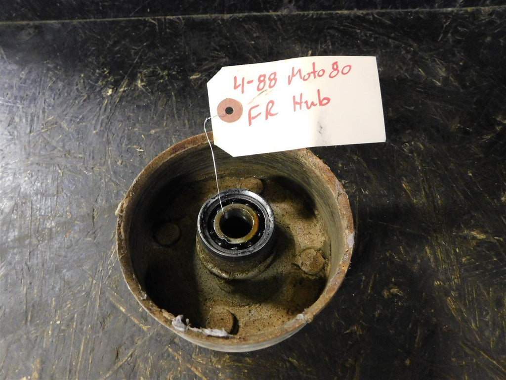 1988 Yamaha Moto4 80 Right Front Wheel Hub