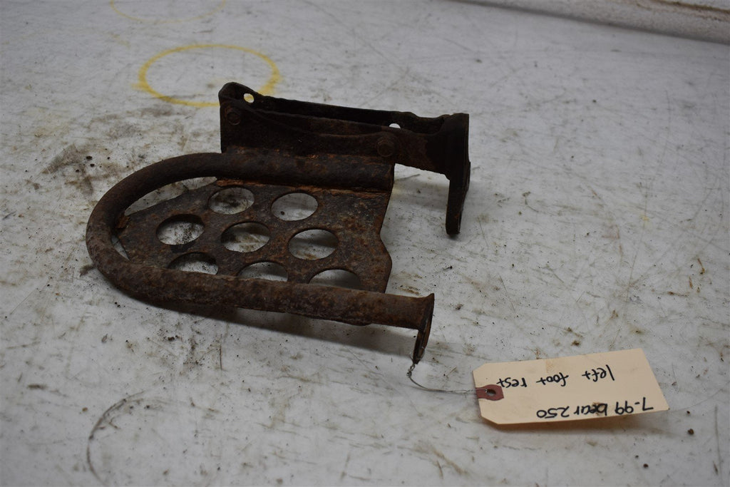 1999 Yamaha Bear Tracker 250 Left Foot Board 4XE-F7445-00-00