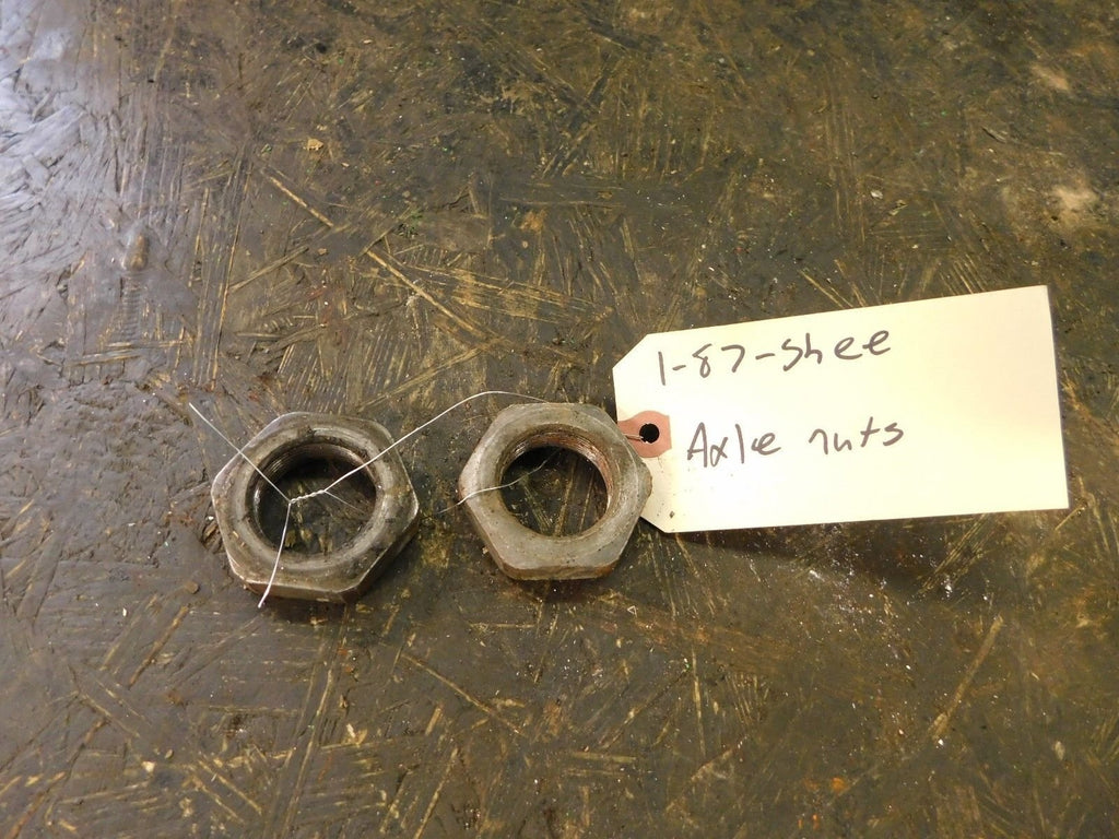 1987 Yamaha Banshee 350 Axle Nuts