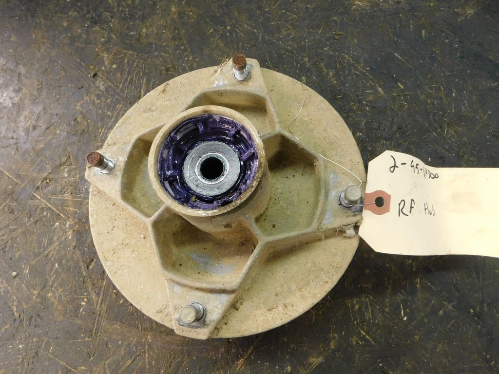 1995 Polaris Xpress 300 2x4 Right Front Wheel Hub