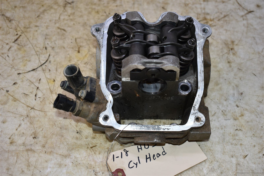 2018 Can Am Defender HD5 Cylinder Head 420413106