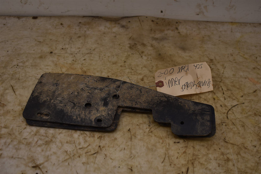 2000 Polaris Xpedition 425 Inner Splash Guard