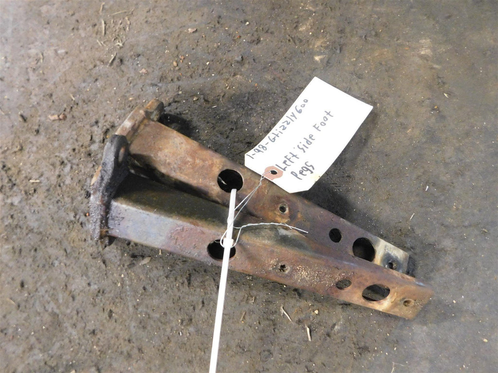 1998 Yamaha Grizzly 600 4x4 Left Foot Board Brackets