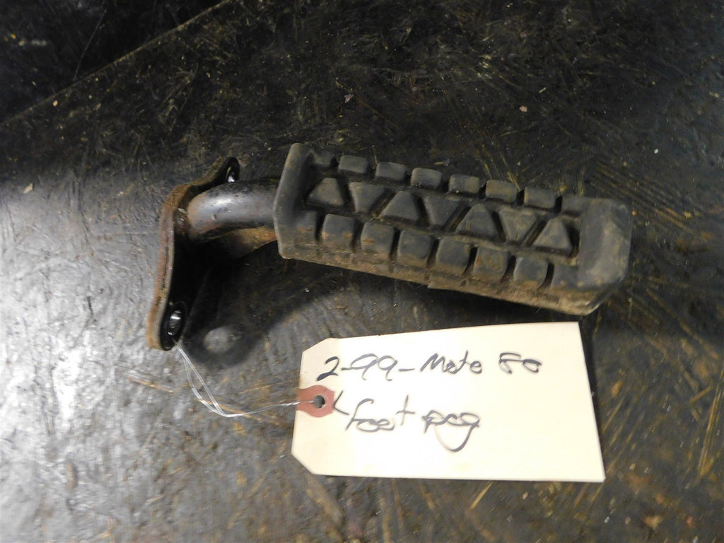 1999 Yamaha Moto-4 80 Left Foot Peg