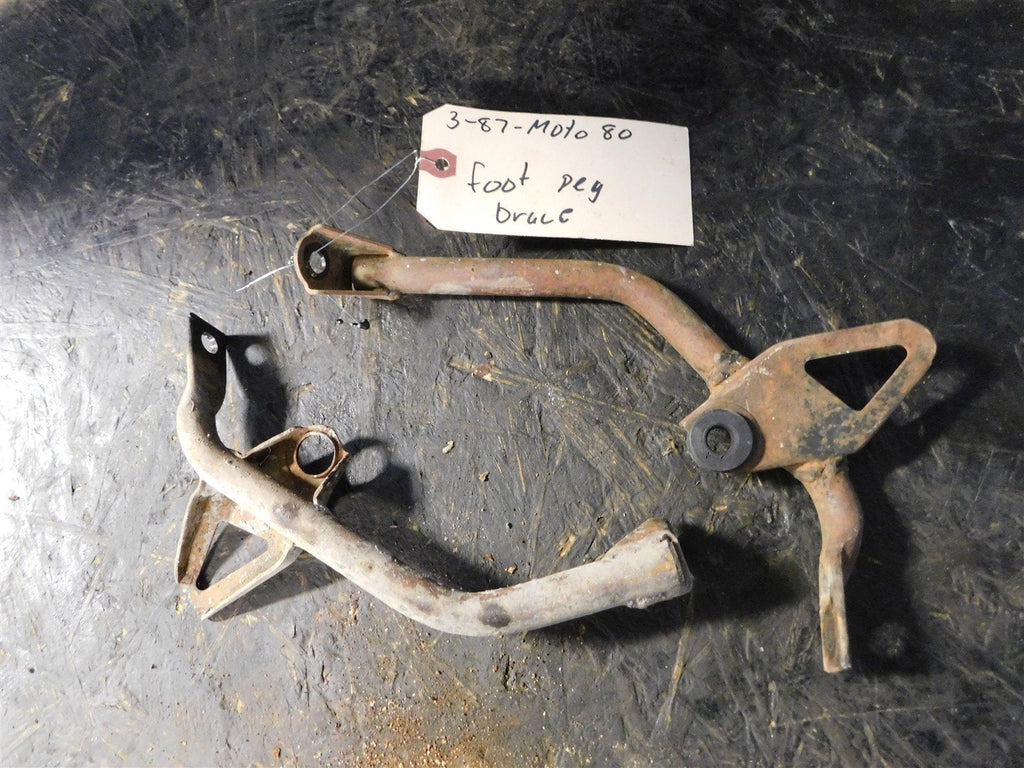 1987 Yamaha Moto4 80 Foot Peg Brackets