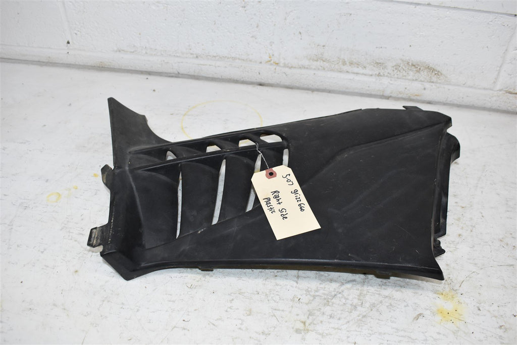 2007 Yamaha Grizzly 660 Right Side Plastic 5KM-21720-10-00
