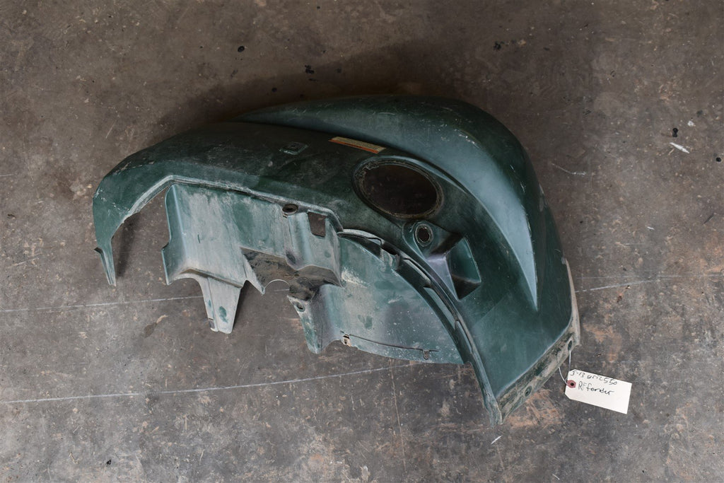 2013 Yamaha Grizzly 550 Right Front Fender 1HP-F1556-00-00