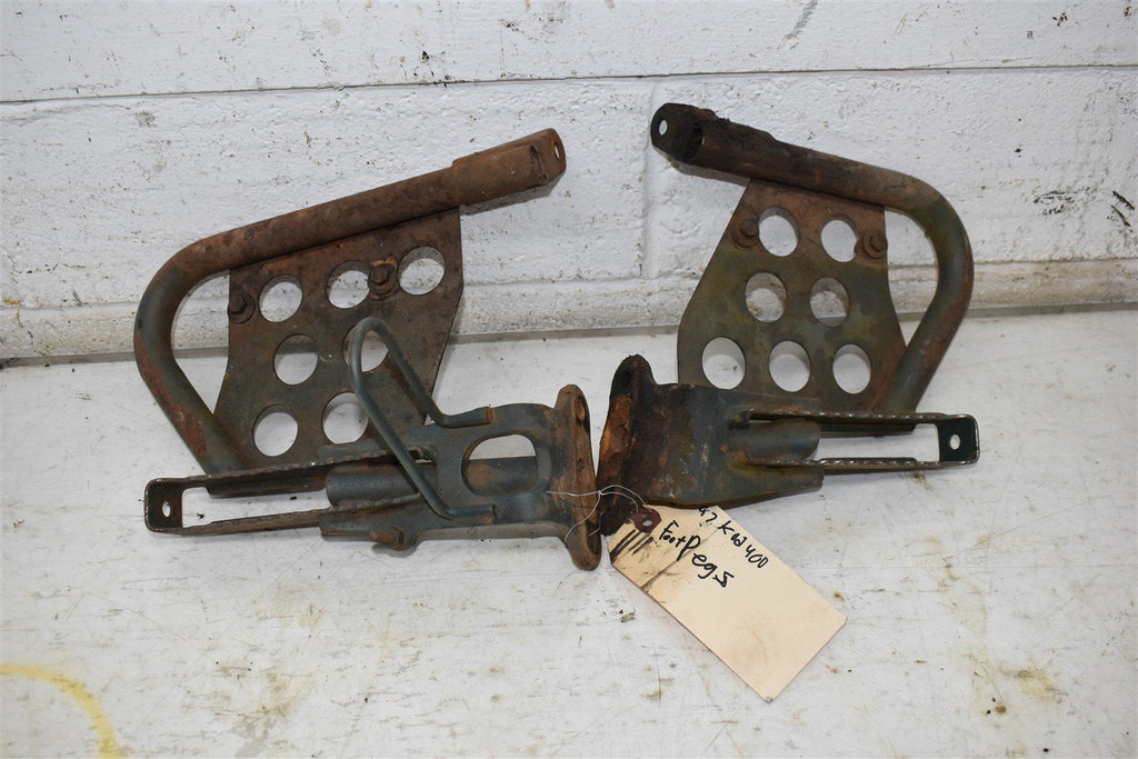 1997 Yamaha Kodiak 400 Foot Pegs 3HN-27411-20-00 3HN-27421-20-00