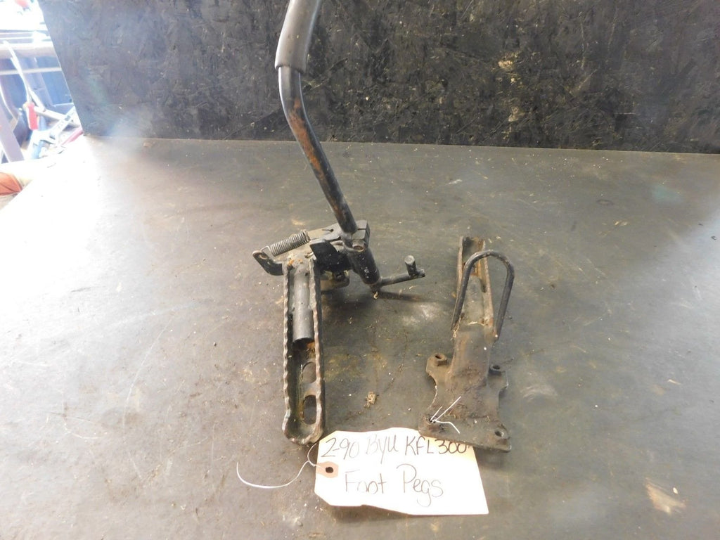 1990 Kawasaki Bayou KLF300 2x4 Foot Pegs