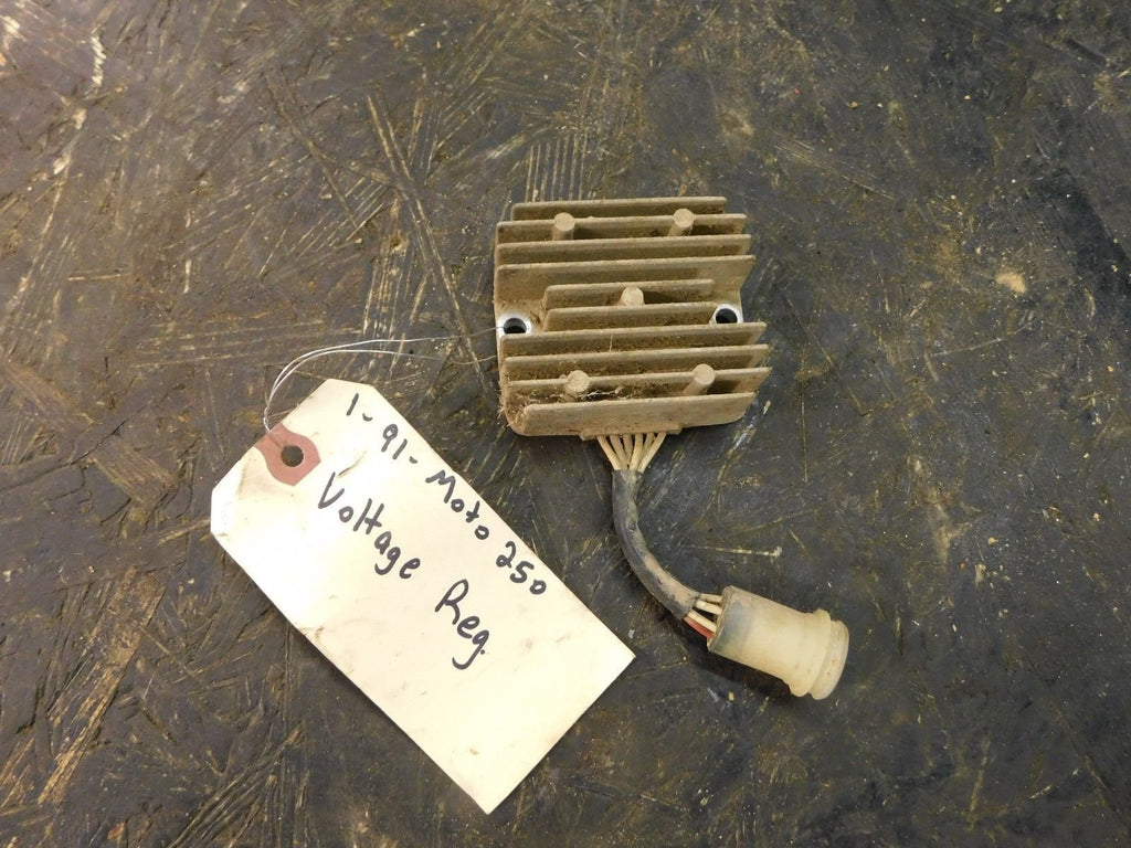 1991 Yamaha Moto-4 250 Voltage Regulator