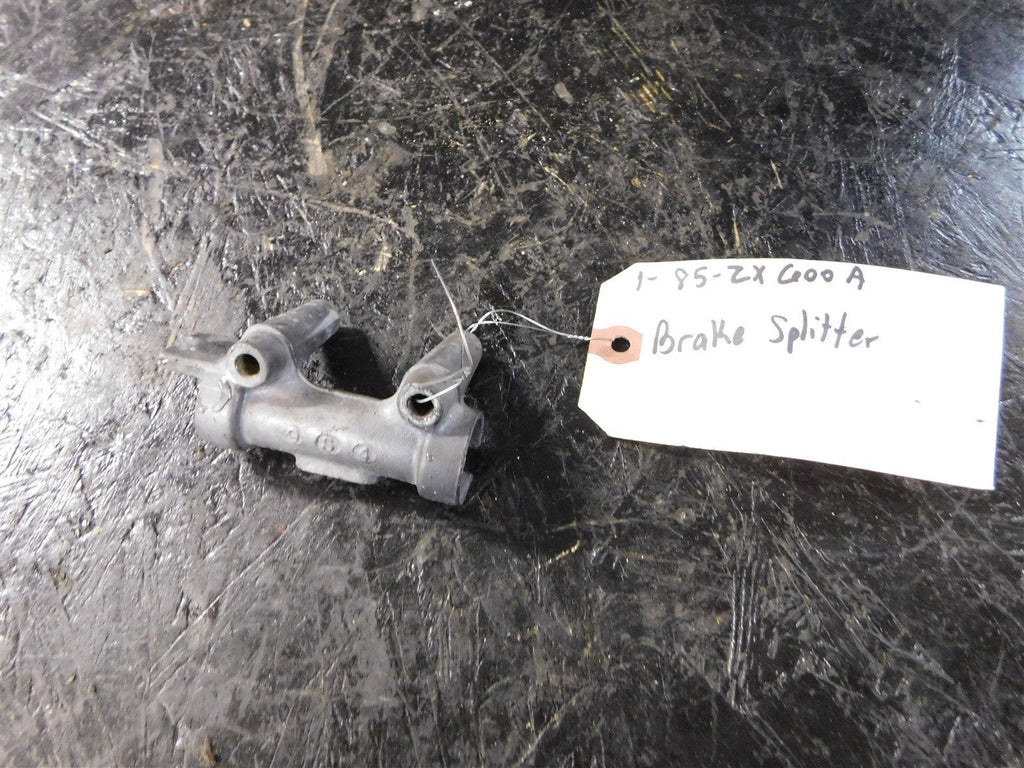 1985 Kawasaki Ninja ZX600A Brake Line Splitter