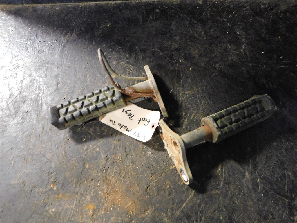 1987 Yamaha Moto4 80 Foot Pegs