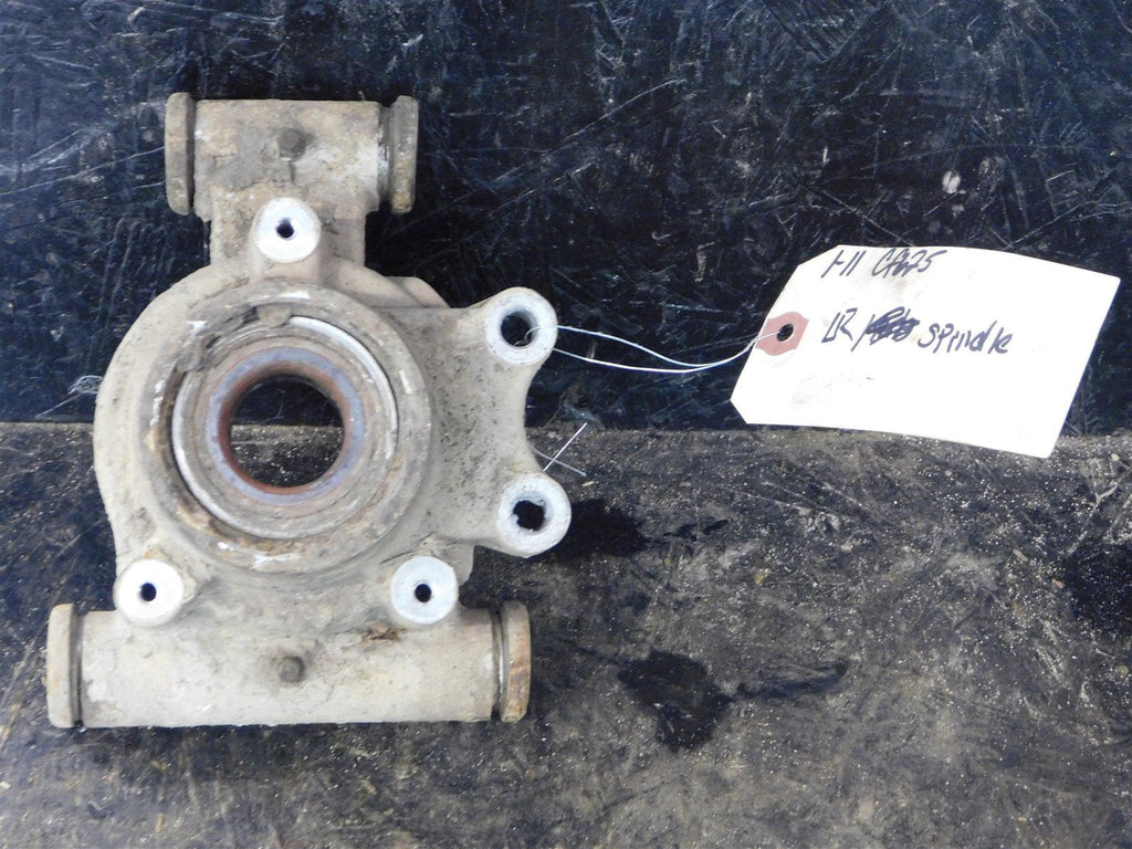1-11 cf625 Left Rear Spindle