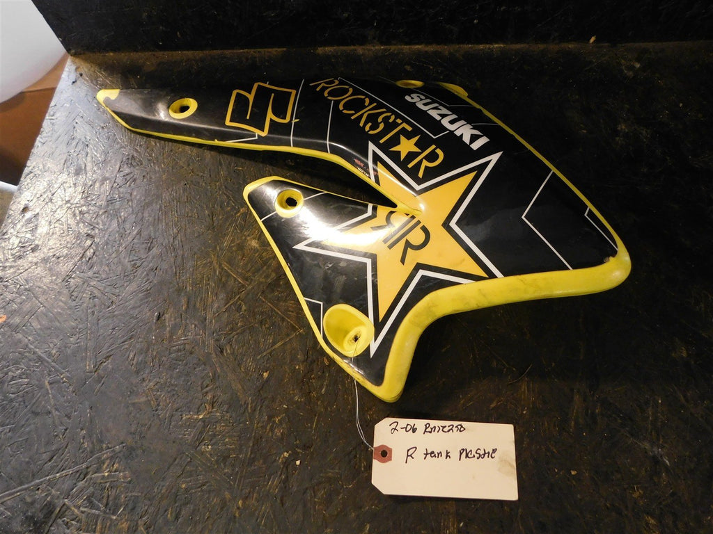 2006 Suzuki RMZ 250 Right side gas tank shroud