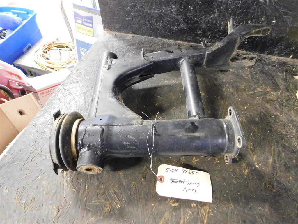 2004 Yamaha Bear Tracker 250 Swingarm