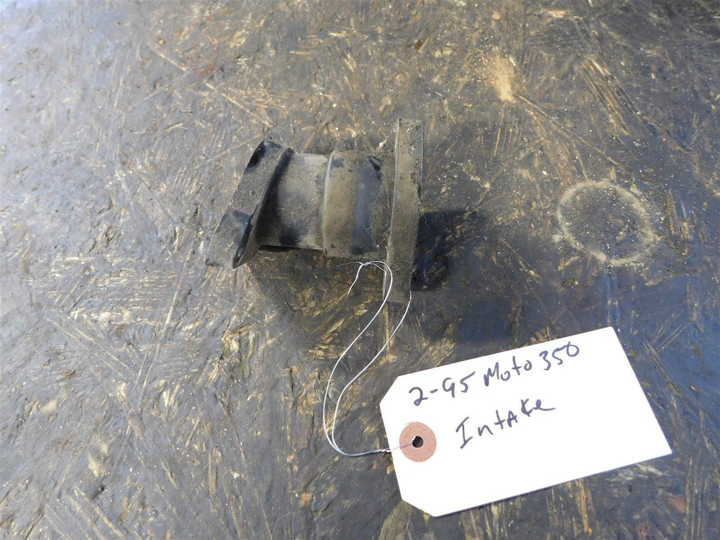 1995 Yamaha Moto 4 350 Carburetor / Carb Intake Boot