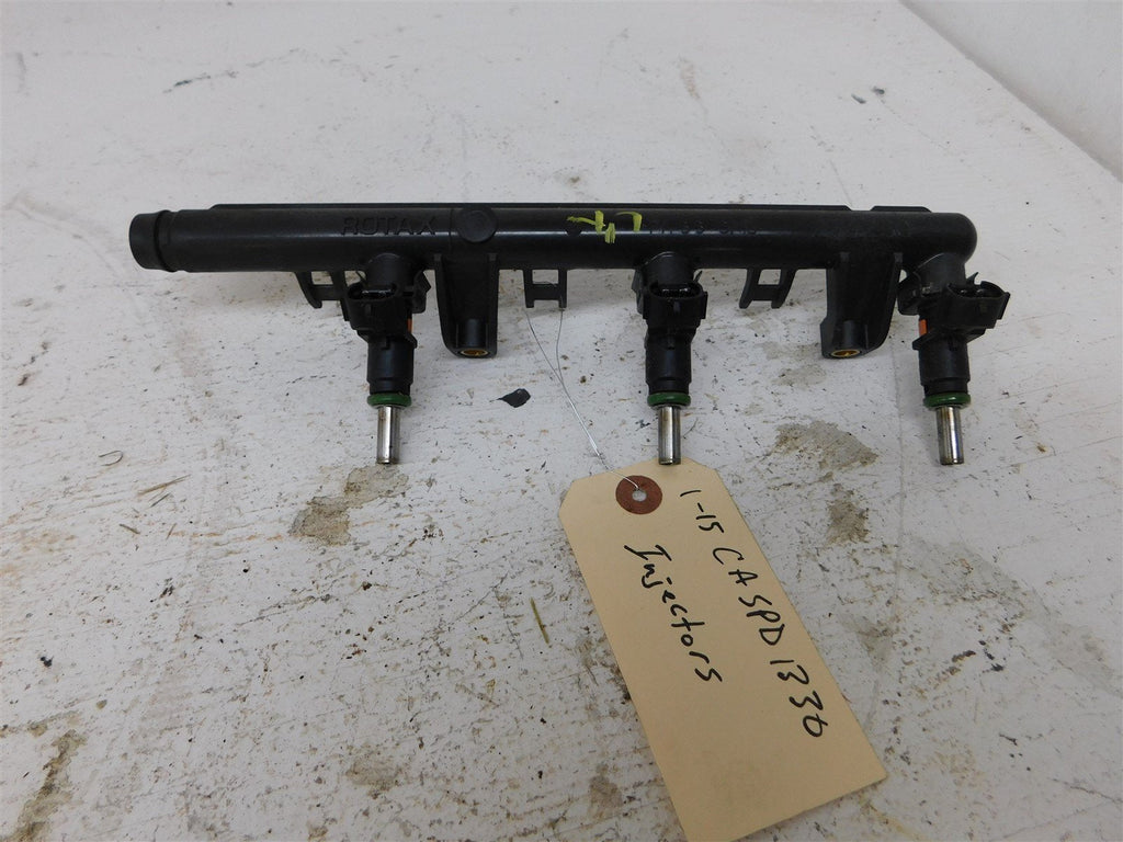 2015 Can - Am Spyder RTS 1330 Fuel Rail & Injectors