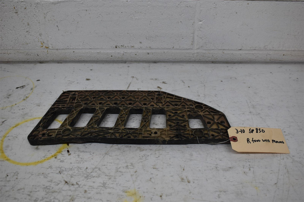 2010 Polaris Sportsman 850  Right Floor Board Support