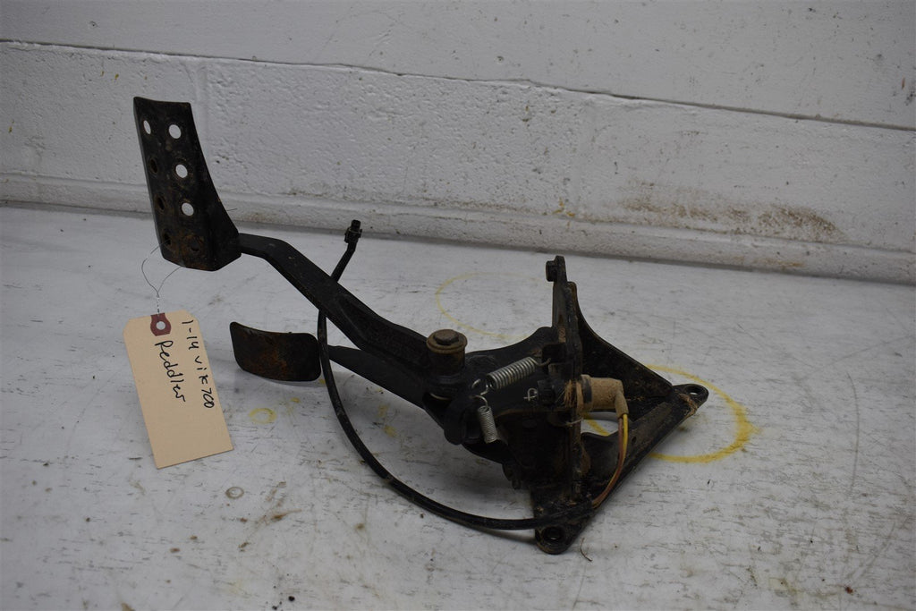 2014 Yamaha Viking 700 Brake / Gas Pedal Assembly 1XD-F7200-00-00
