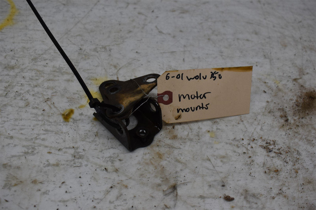 2001 Yamaha Wolverine 350 Motor Mounts