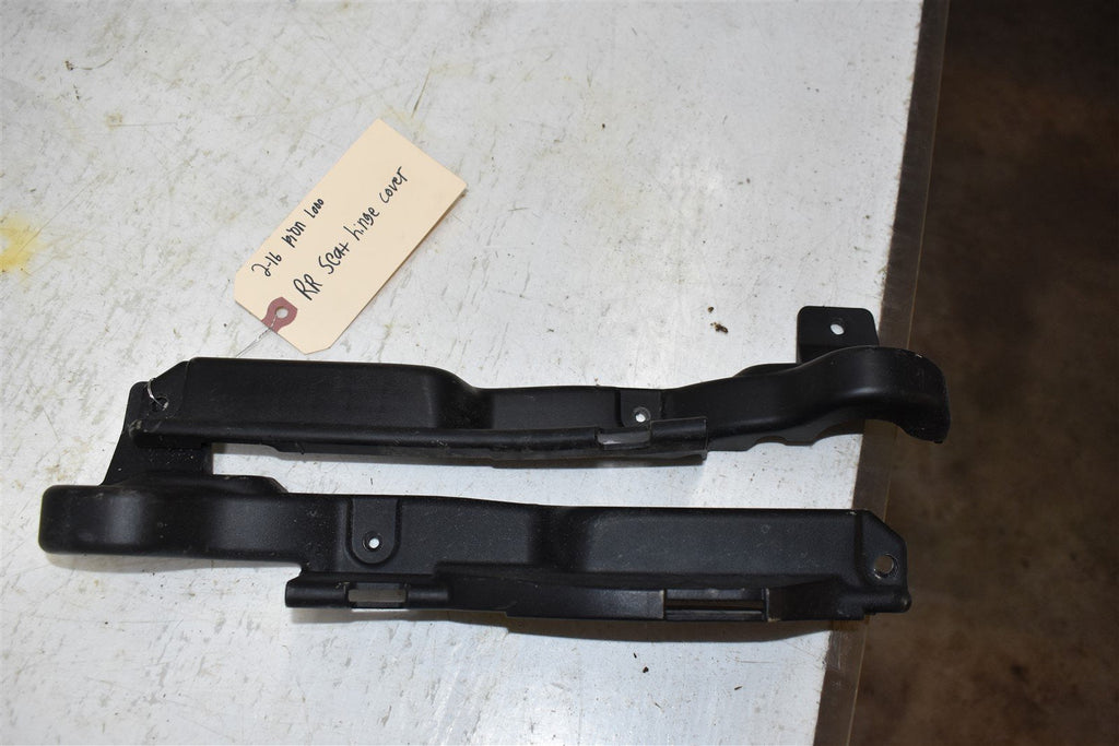 2016 Honda Pioneer 1000 5 Deluxe Right Rear Seat Hinge Cover 77806-HL3-A01