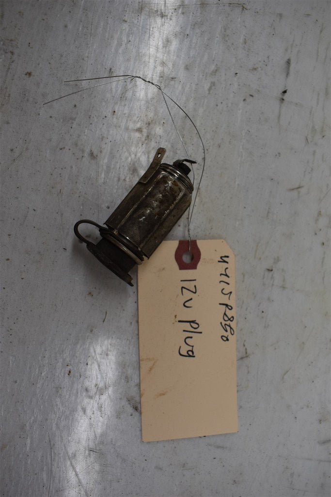 2011 Polaris Sportsman 850 12V Plug