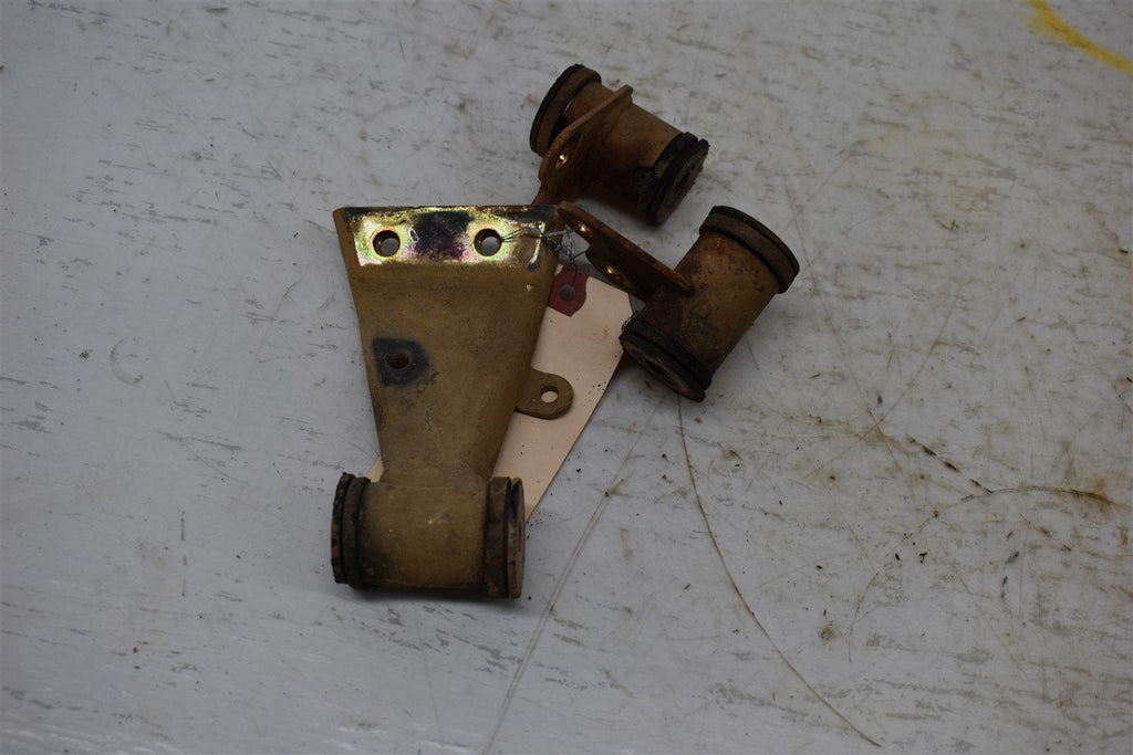 2005 Yamaha Bruin 350 2WD Motor Mounts 5UH-F1315-00-00