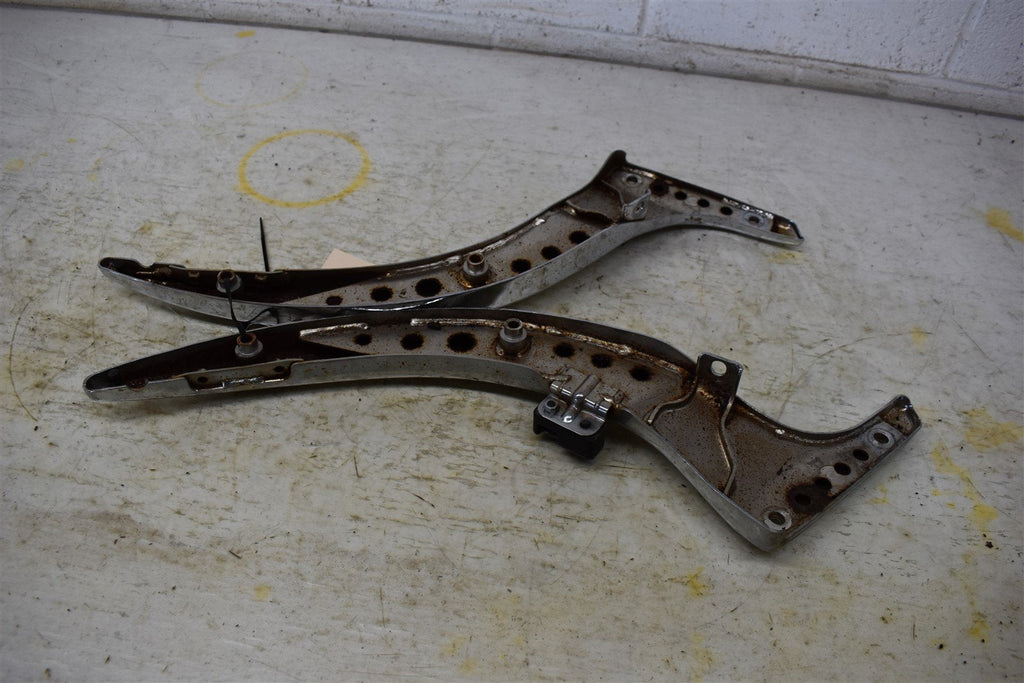 2007 Suzuki Boulevard 800 Rear Fender Supports 41610-41F00 , 41620-41F00