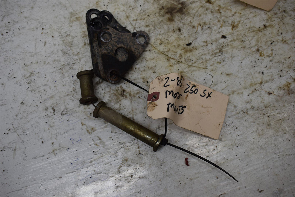 1985 Honda ATC 250 SX Motor Mounts 50353-HA0-010