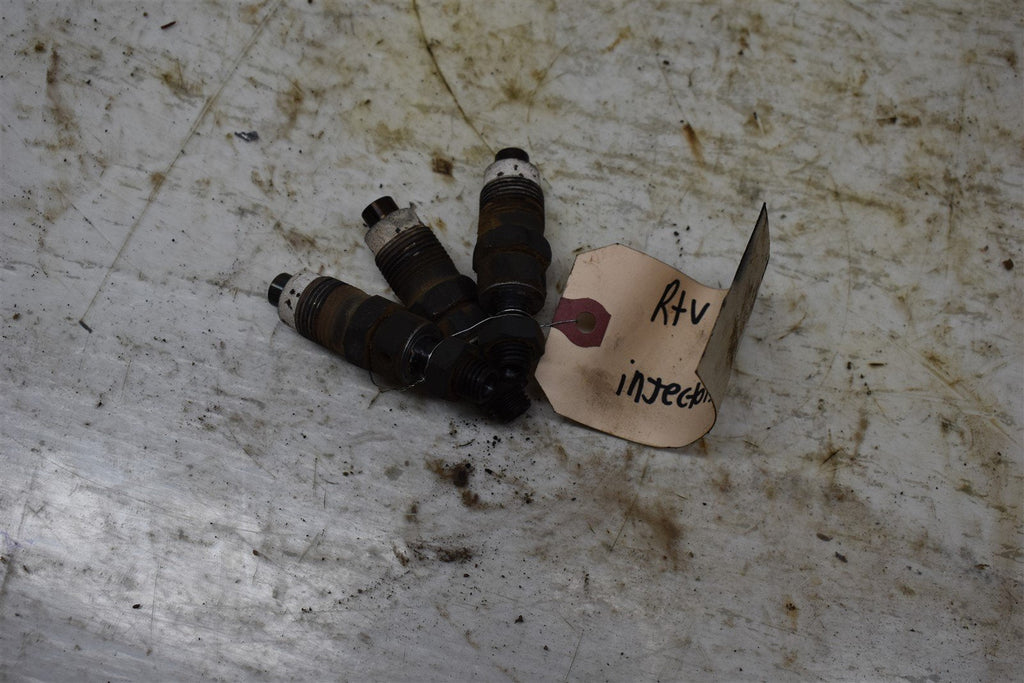 2006 Kubota RTV 900 Injectors