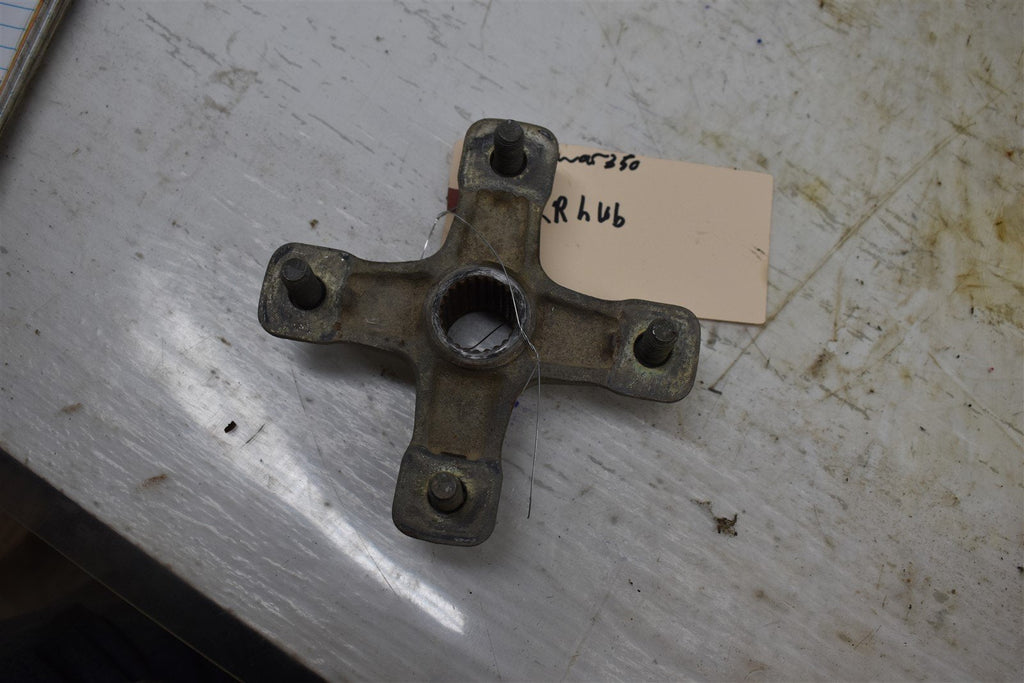 1995 Yamaha Warrior 350 Right Rear Wheel Hub 2GU-25383-11-00