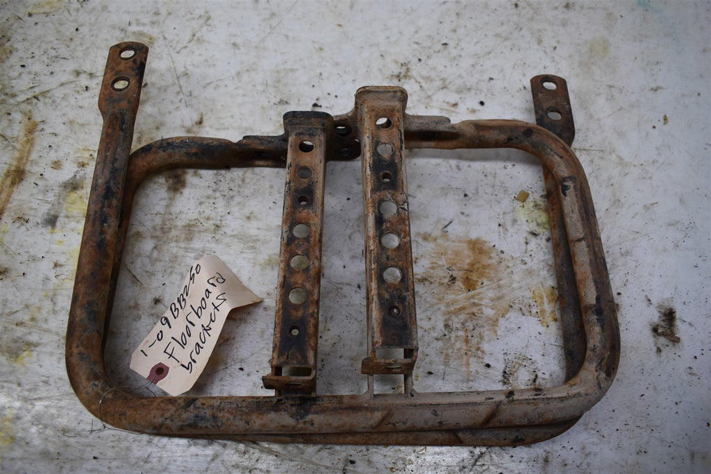 2009 Yamaha Big Bear 250 Foot Support Brackets 1P0-F7462-00-00 1P0-F7452-00-00