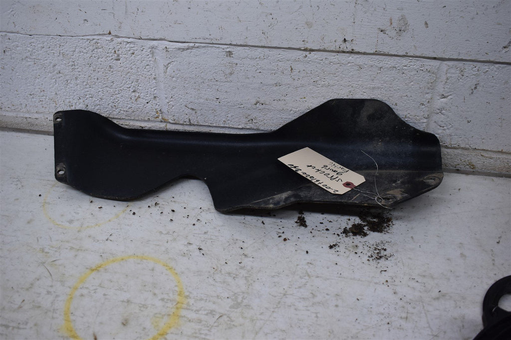 2000 Polaris Trail Blazer 250 Chain Guard Plastic