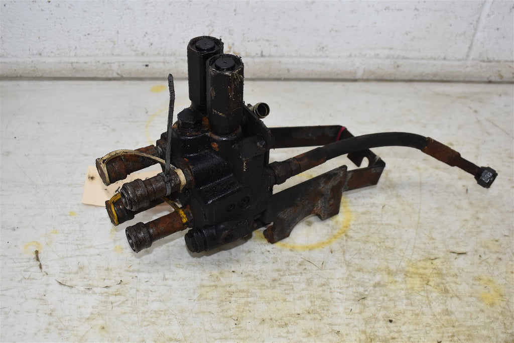2009 Kubota RTV 900 Auxiliary Hydraulic Valve