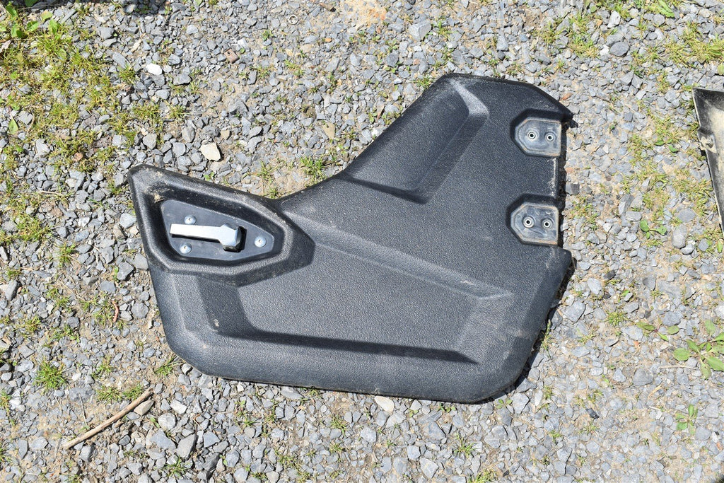 2016 Yamaha Wolverine  700 Right Door 1XD-K8557-11-00