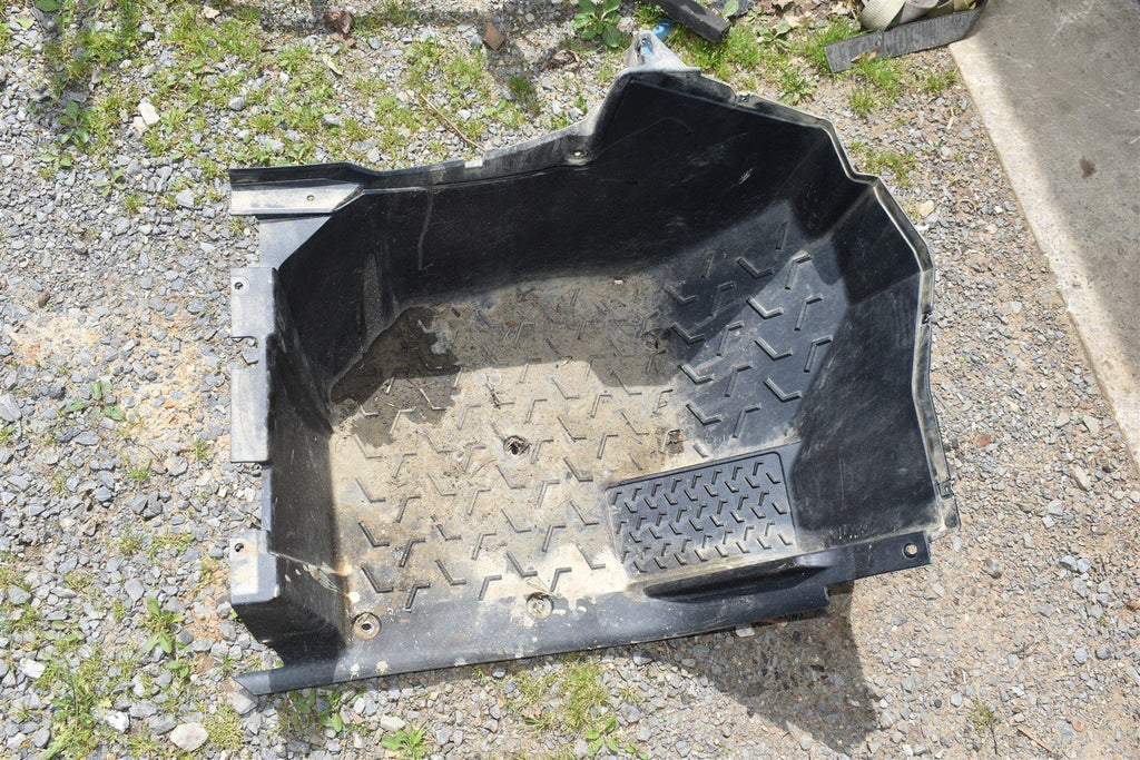 2016 Yamaha Wolverine  700 Right Floorboard 2MB-F7421-01-00