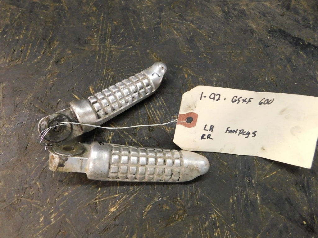 1992 Suzuki GSX600F Rear Foot Pegs