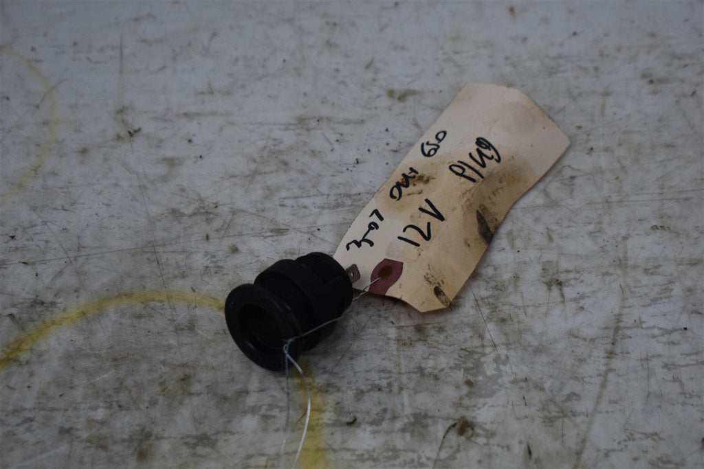 2007 Can Am Outlander 650 12v plug 710000024