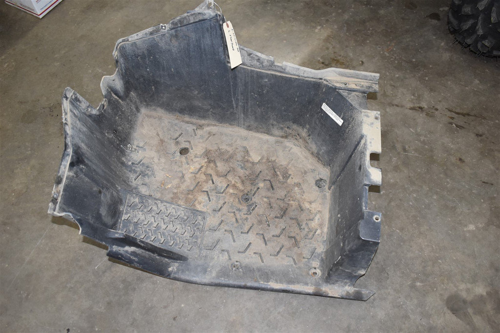 2017 Yamaha Wolverine 700  Left Floorboard Plastic 2MB-F7411-00-00