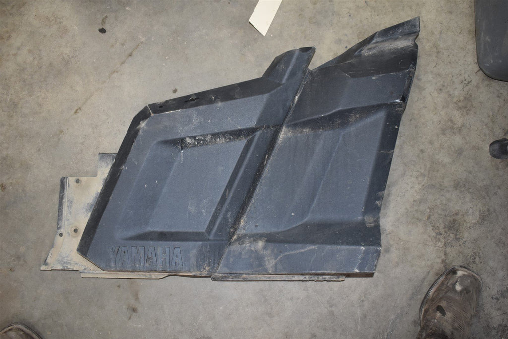 2017 Yamaha Wolverine 700 Left Rocker Panel Plastic 2MB-F1721-00-00