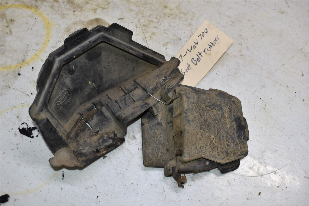 2017 Yamaha Wolverine 700 Seat Belt Rubbers