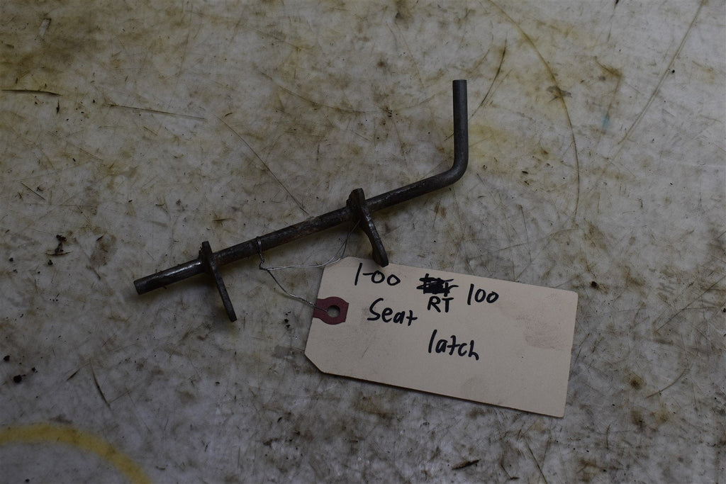 2000 Yamaha RT 100 Seat Latch 3UL-24776-00-00