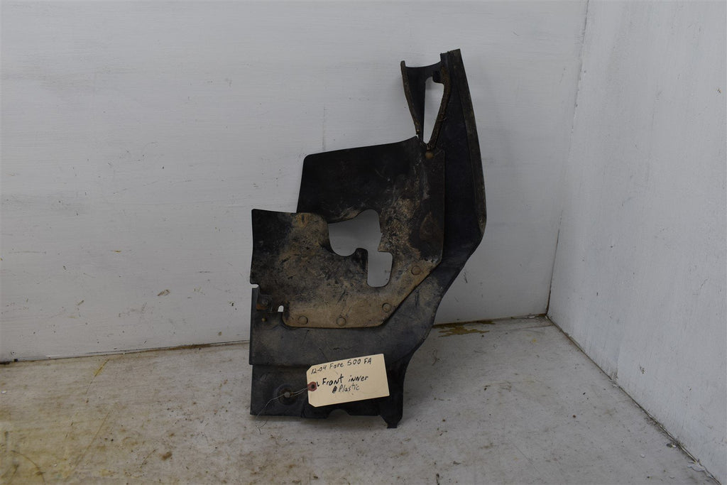 2004 Honda Foreman 500 FA Left Inner Splash Guard Plastic 61864-HN2-000