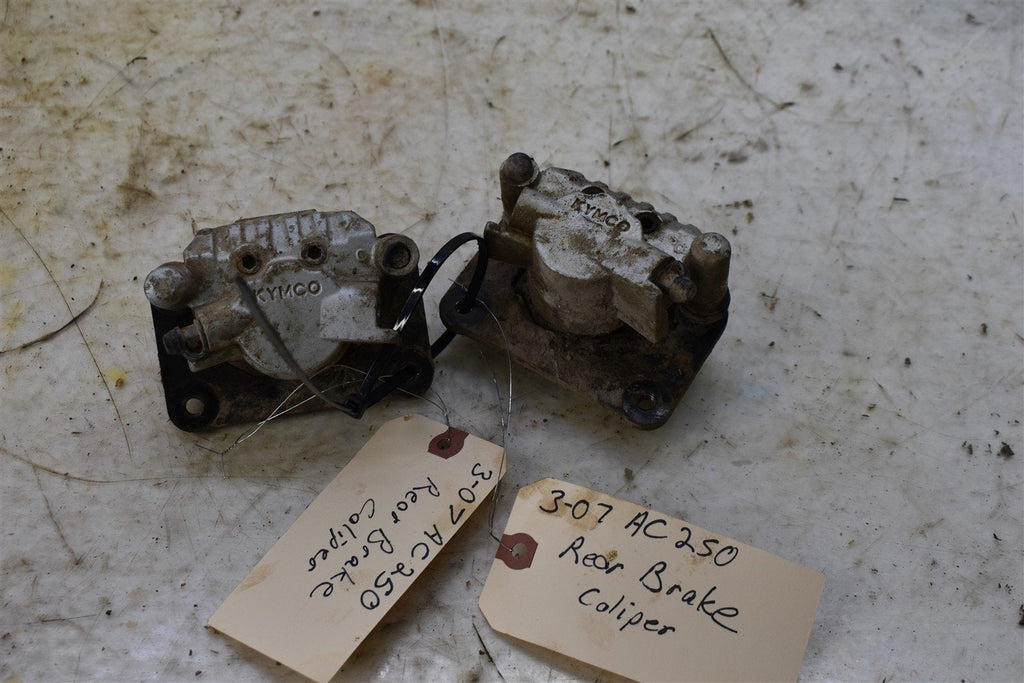 2007 Arctic Cat 250 Utility Red Rear Brake Calipers 3303-888 3303-892