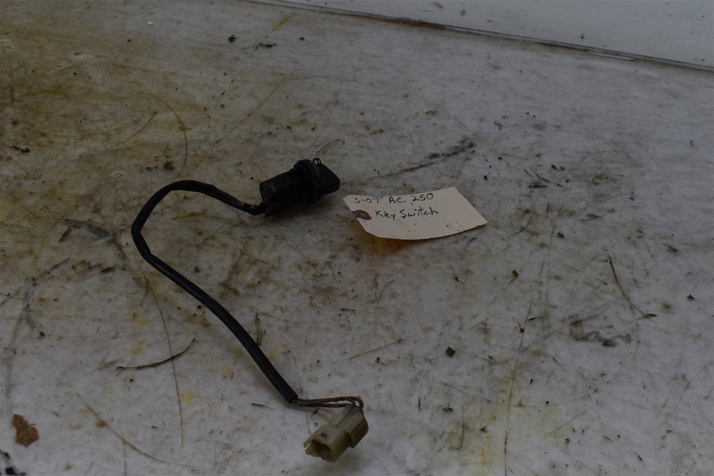 2007 Arctic Cat 250 Utility Red Key 3303-850