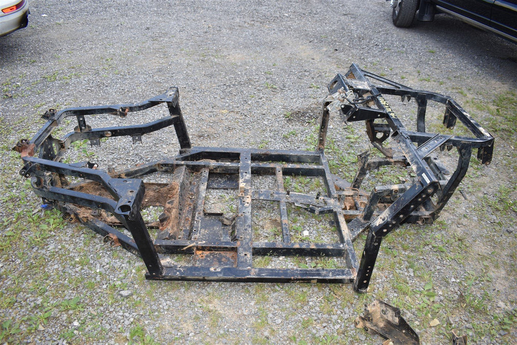 2016 John Deere Gator XUV 590i Frame AUC11578