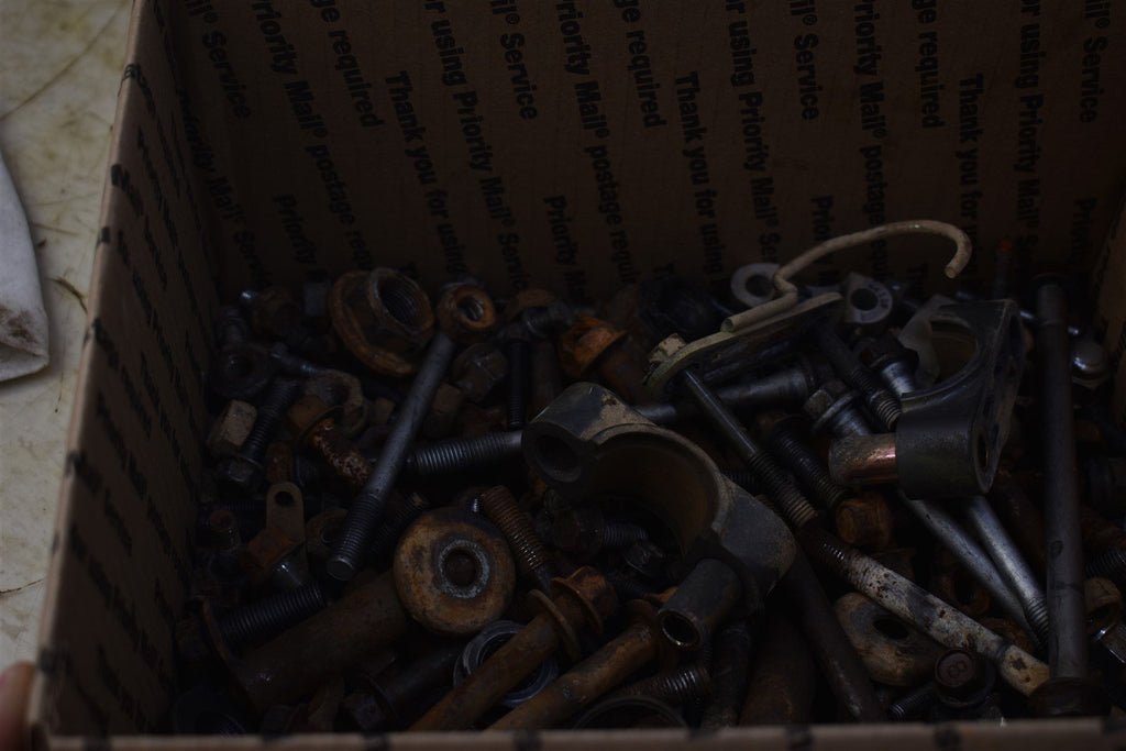 2004 Yamaha Grizzly 660 4x4 Bolts Lot