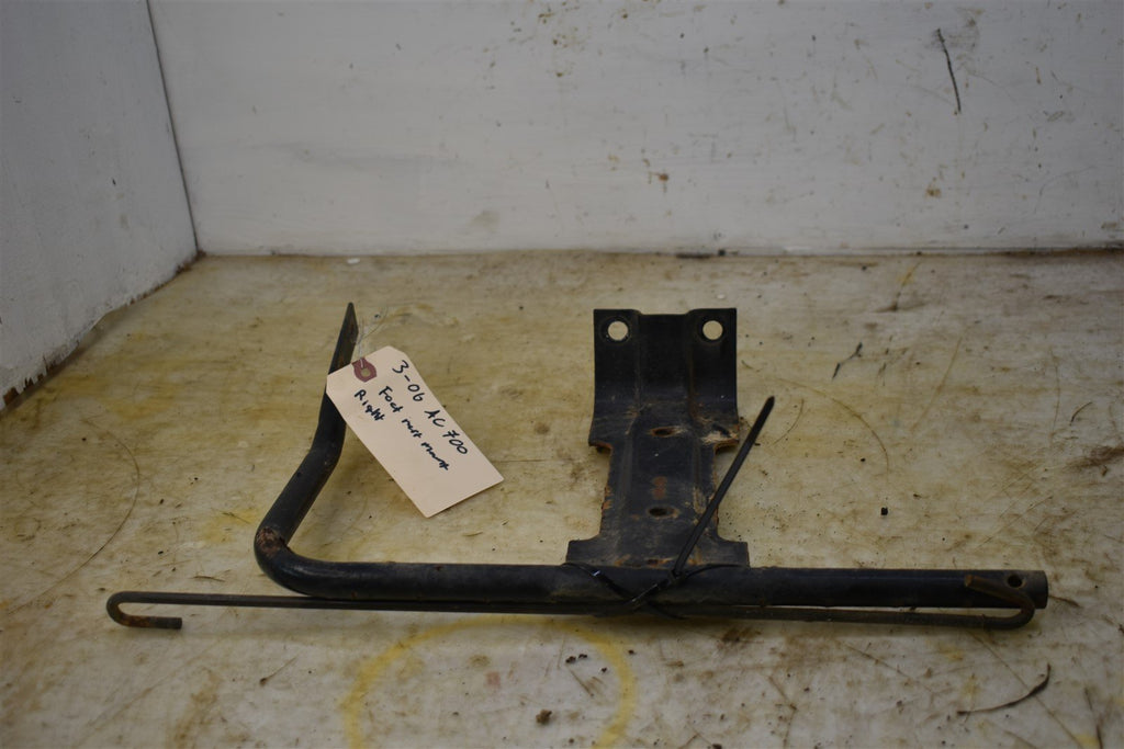 2006 Arctic Cat 700 EFI 4x4 SE Auto Right Foot Mount 1506-380