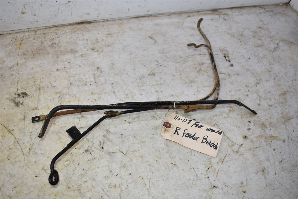 2007 Honda Foreman 500 FA 4WD Rear Fender Bracket